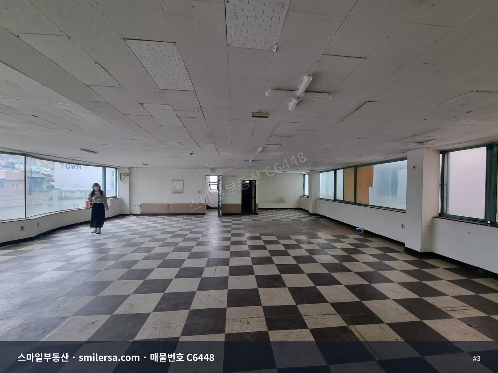부전역 항도중 인근 45평 사무실 월세 매물 썸네일 3