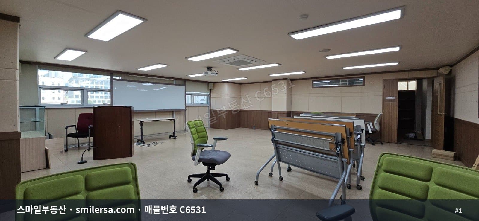 부산광역시 연제구 거제동 사무실 내부 사진 C6531