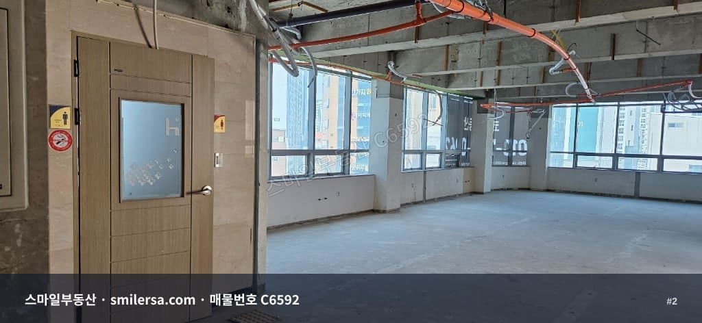 시청역 인근 접근성 및 광고효과 좋은 대로변 사무실 C6592 썸네일 2