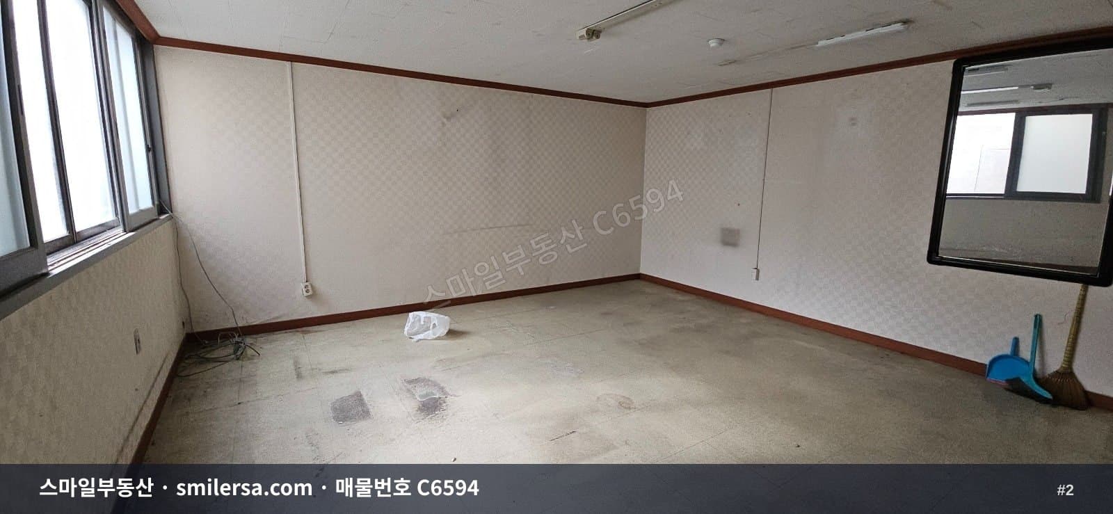 시청역 인근 소형 사무실, 연산동 15평 월세 매물 썸네일 2