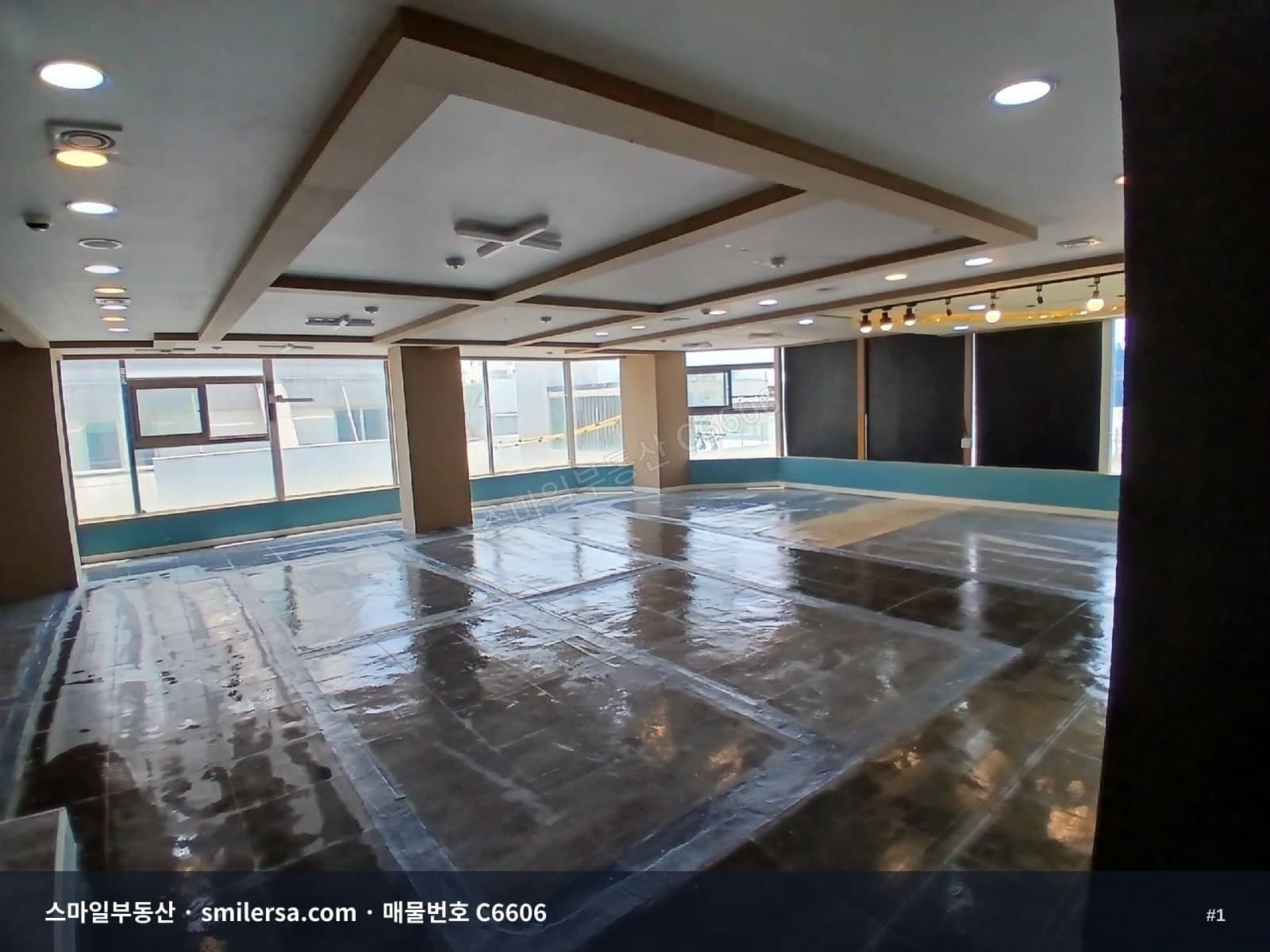 부산광역시 남구 대연동 사무실 내부 사진 C6606
