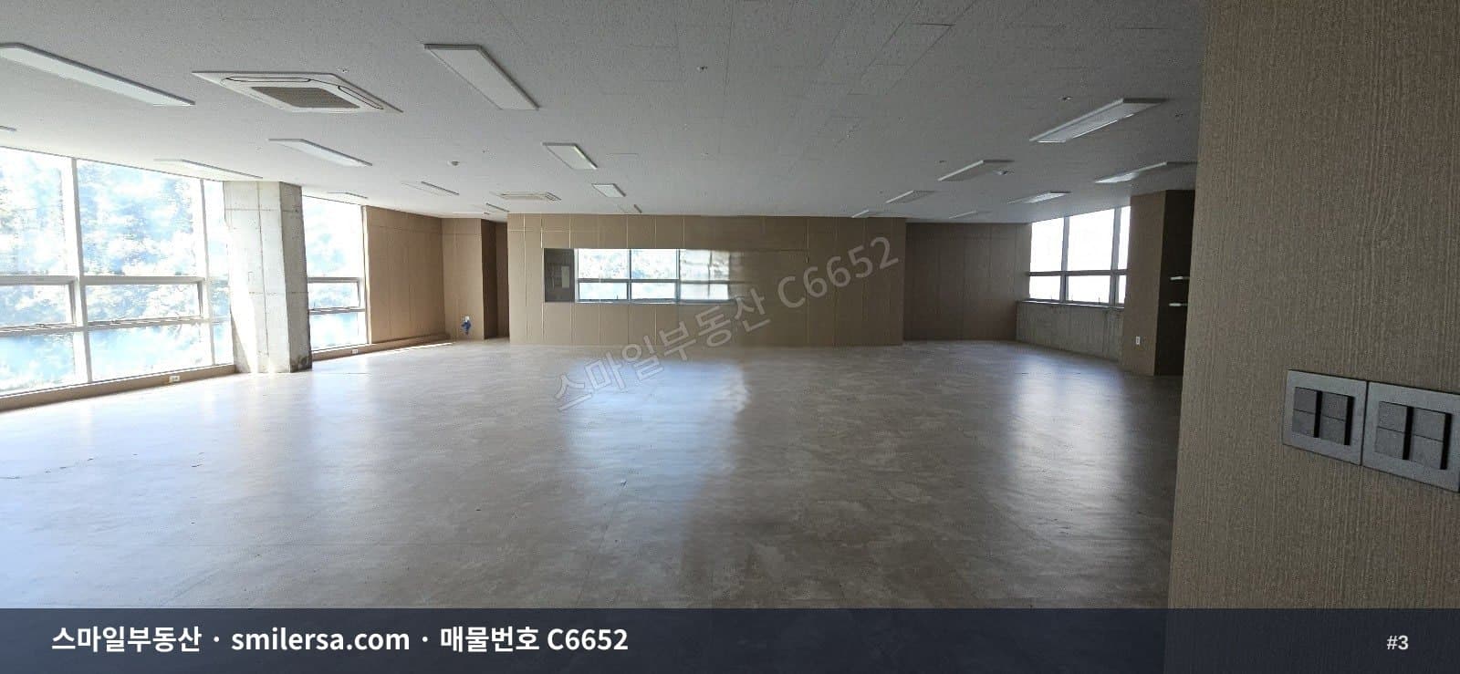 장산역 초역세권 150평 대형 사무실, 전망과 접근성 모두 갖춘 공간 썸네일 3