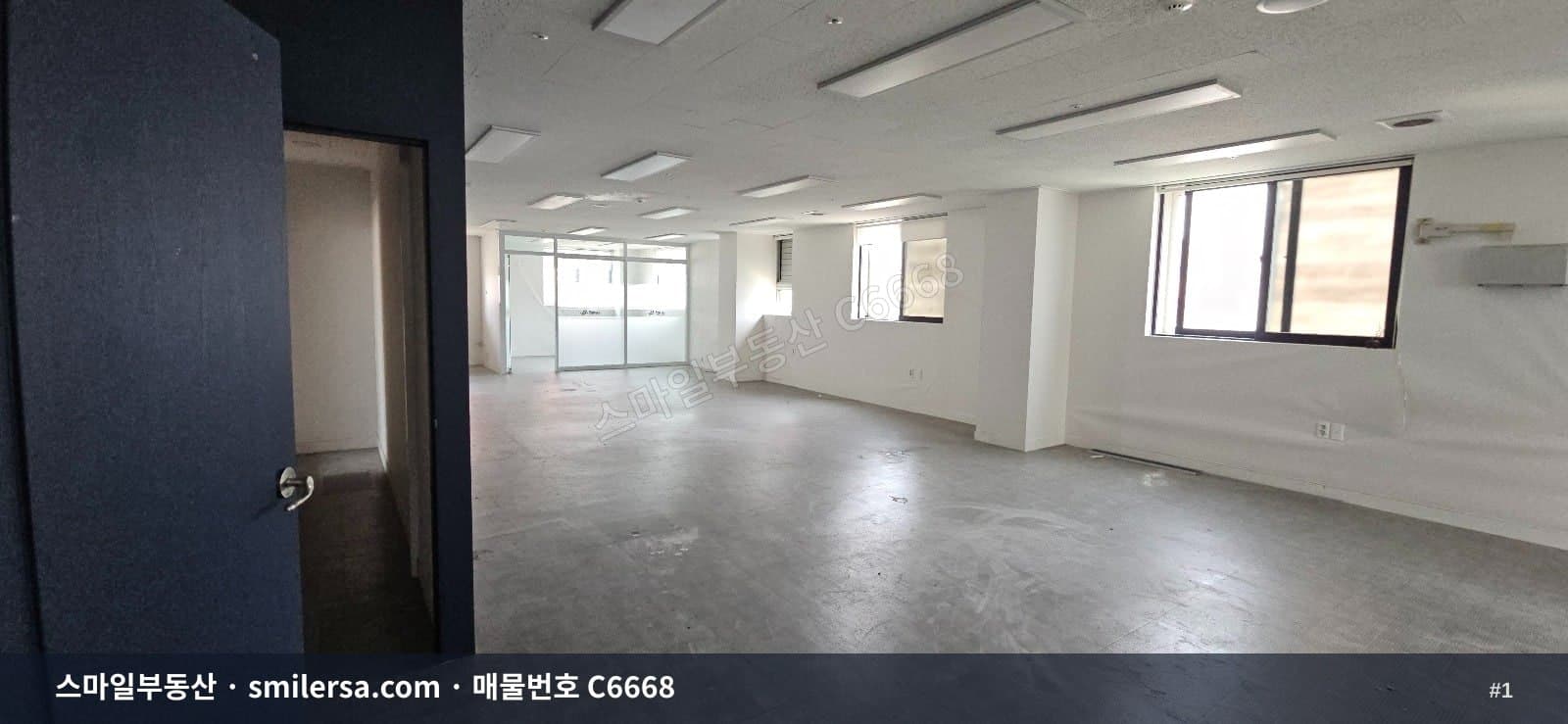 부산광역시 연제구 거제동 사무실 내부 사진 C6668