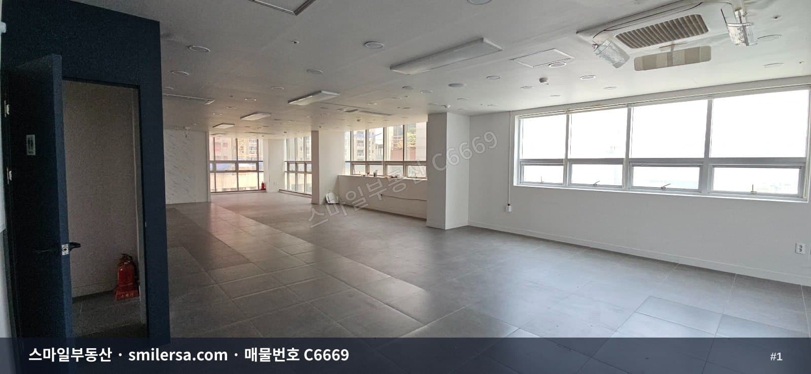 부산광역시 연제구 거제동 사무실 내부 사진 C6669