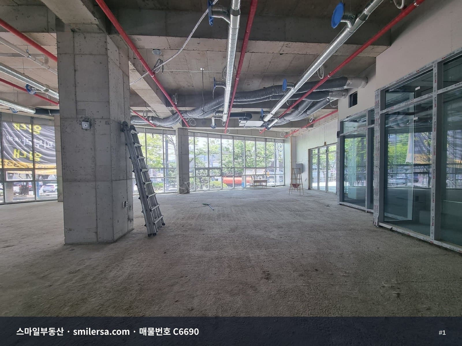 부산광역시 부산진구 초읍동 상가 내부 사진 C6690