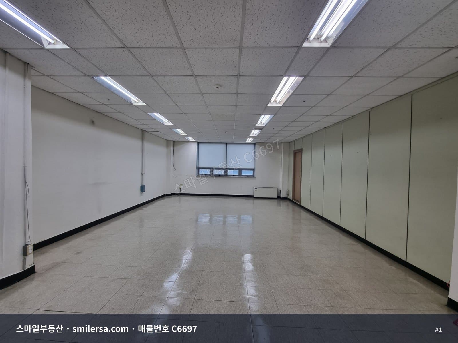 부산광역시 중구 중앙동4가 사무실 내부 사진 C6697
