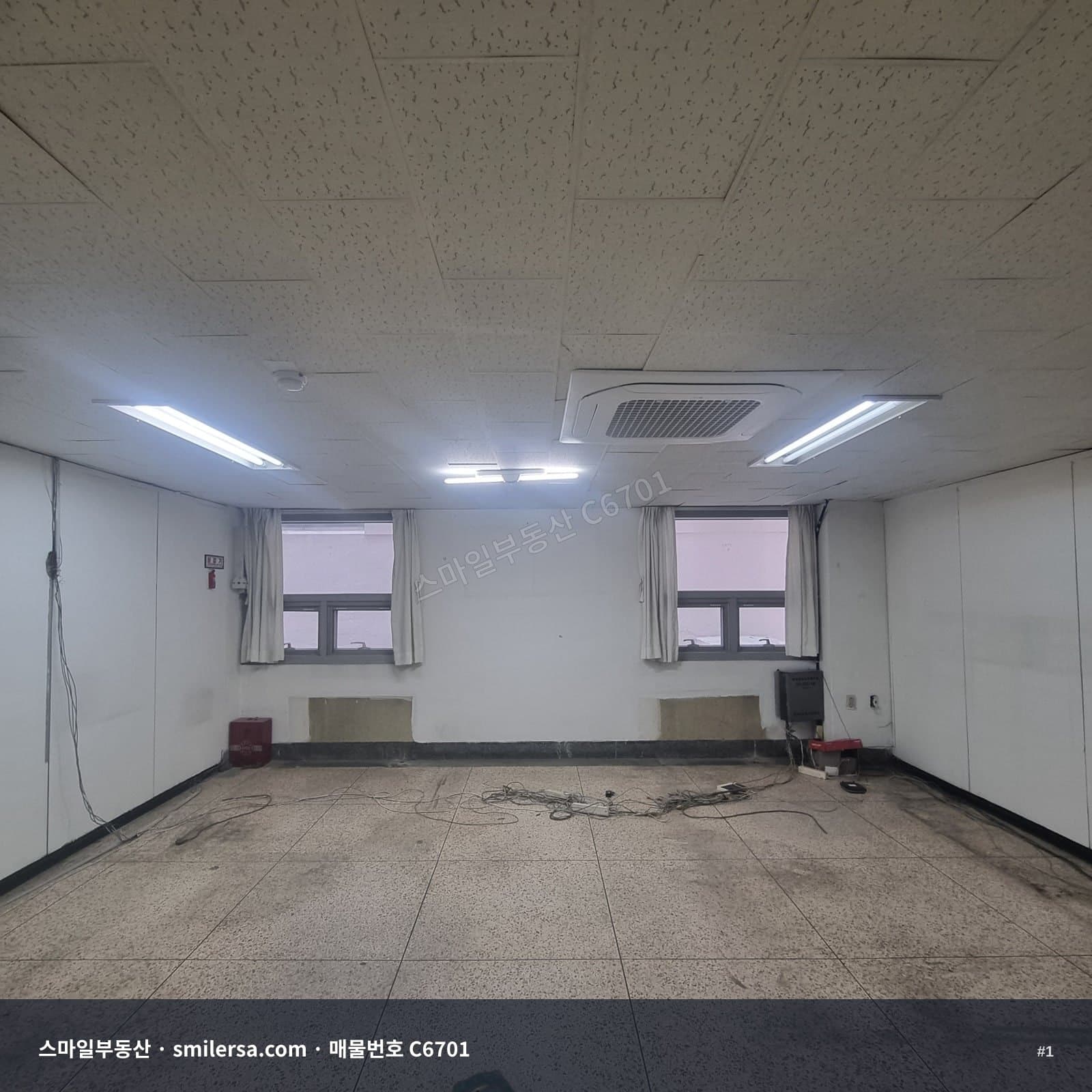 부산광역시 중구 중앙동4가 사무실 내부 사진 C6701