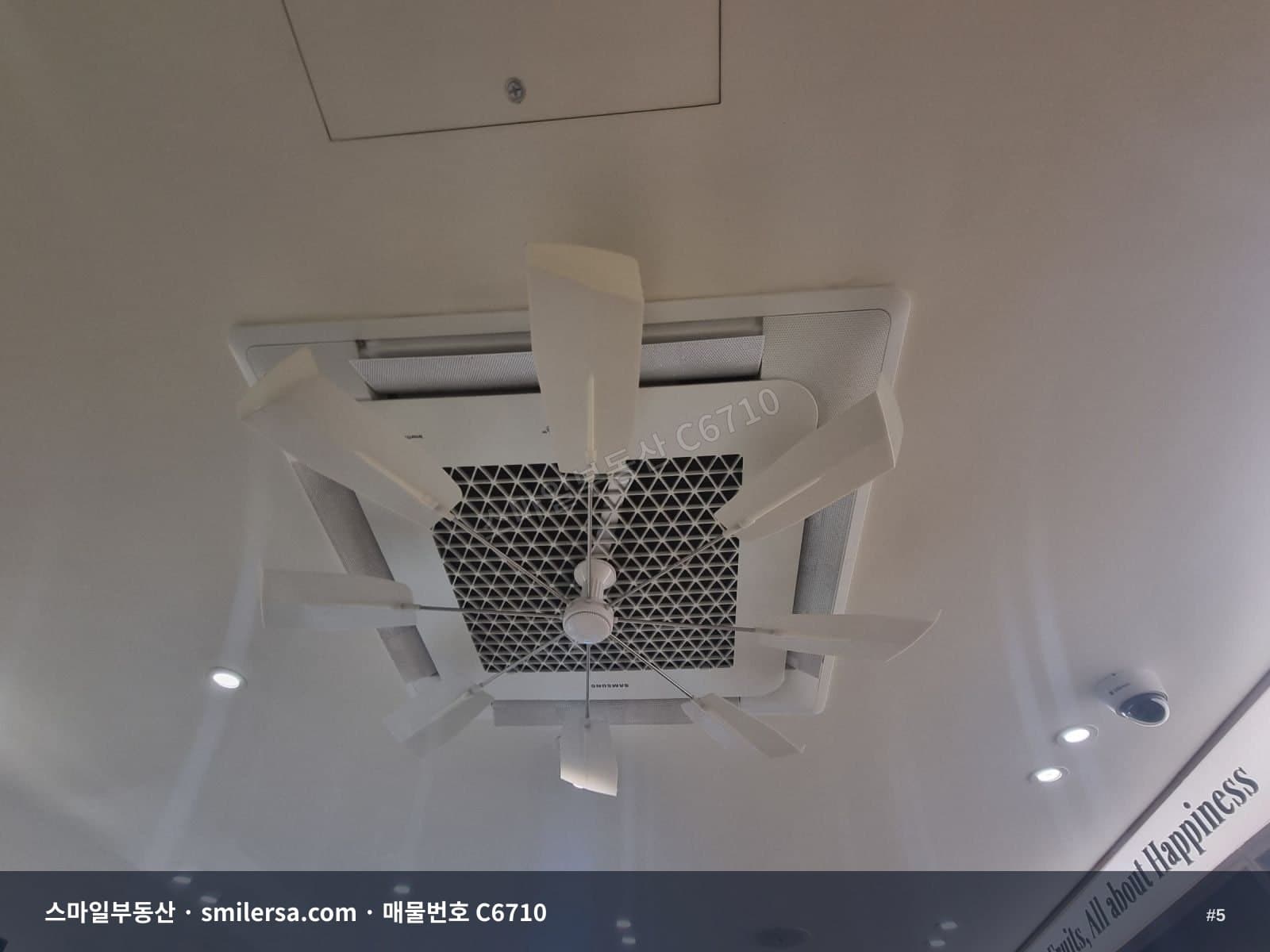 서면 롯데백화점 맞은편 대로변 1층 상가 썸네일 5