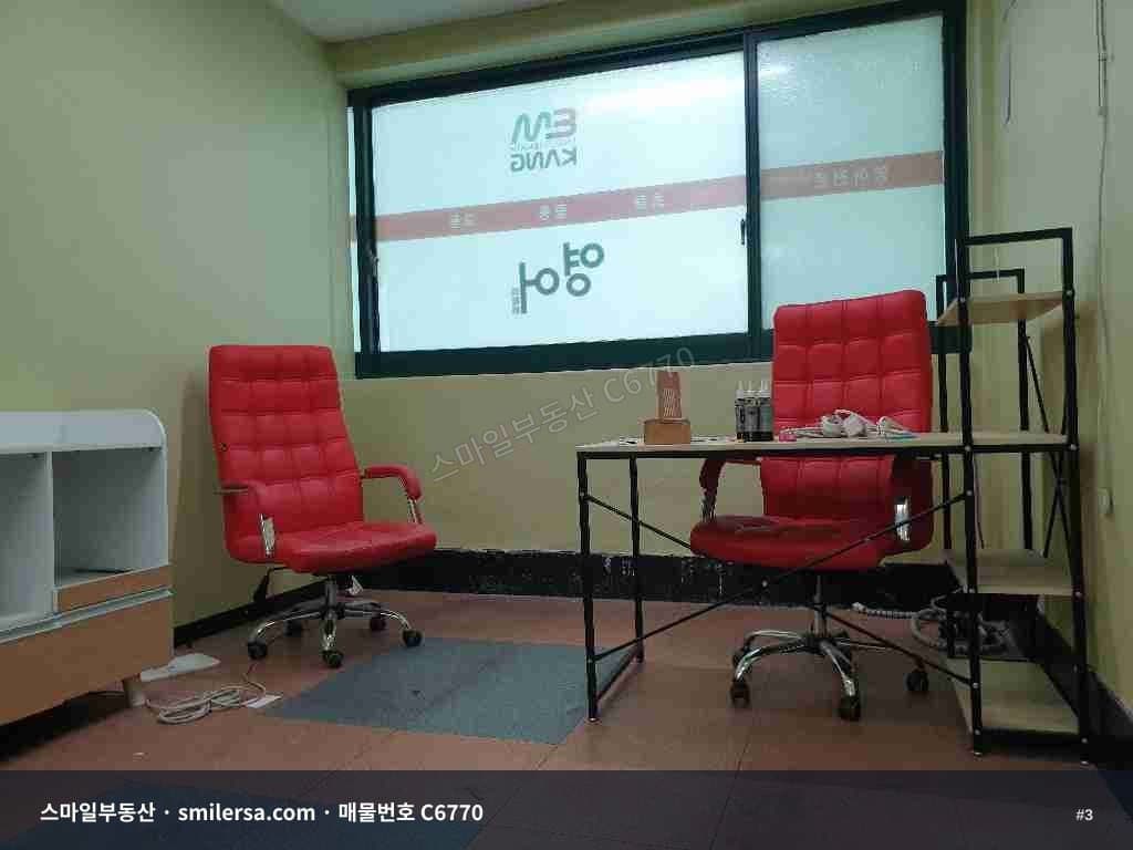 서면 상상마당 사거리 인근 2층 무권리 상가 썸네일 3