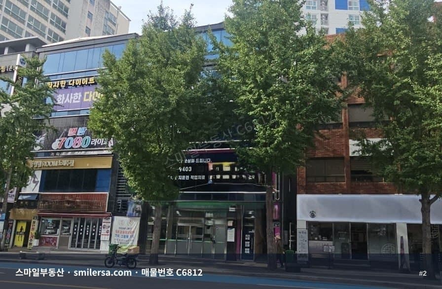 부전시장 인근 지하 상가, 59평 규모로 다양한 업종 가능 썸네일 2