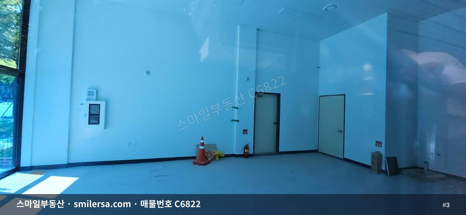 거제역 신축 1층 상가, 층고 높고 깨끗한 25평 월세 썸네일 3