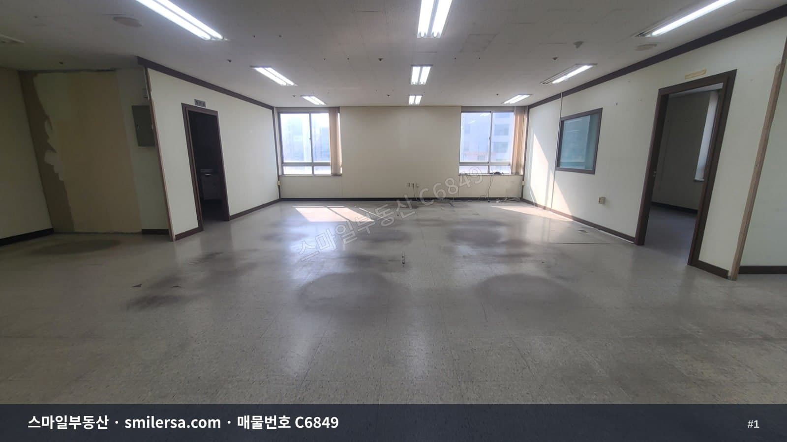 서면 로터리 인근 인테리어 잘된 사무실 임대 - 1