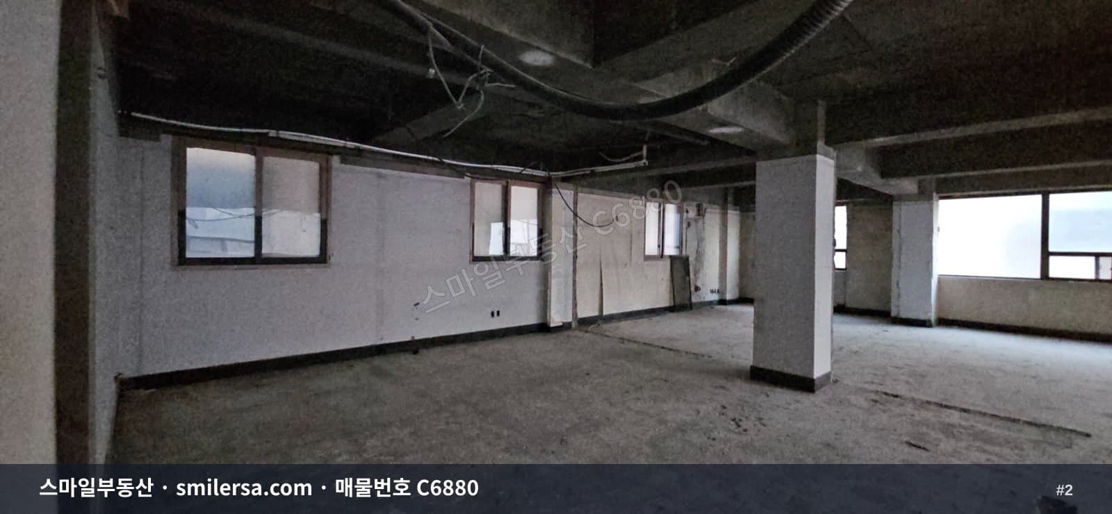 서면역 인근 중앙대로변 사무실 63평 월세 매물 썸네일 2
