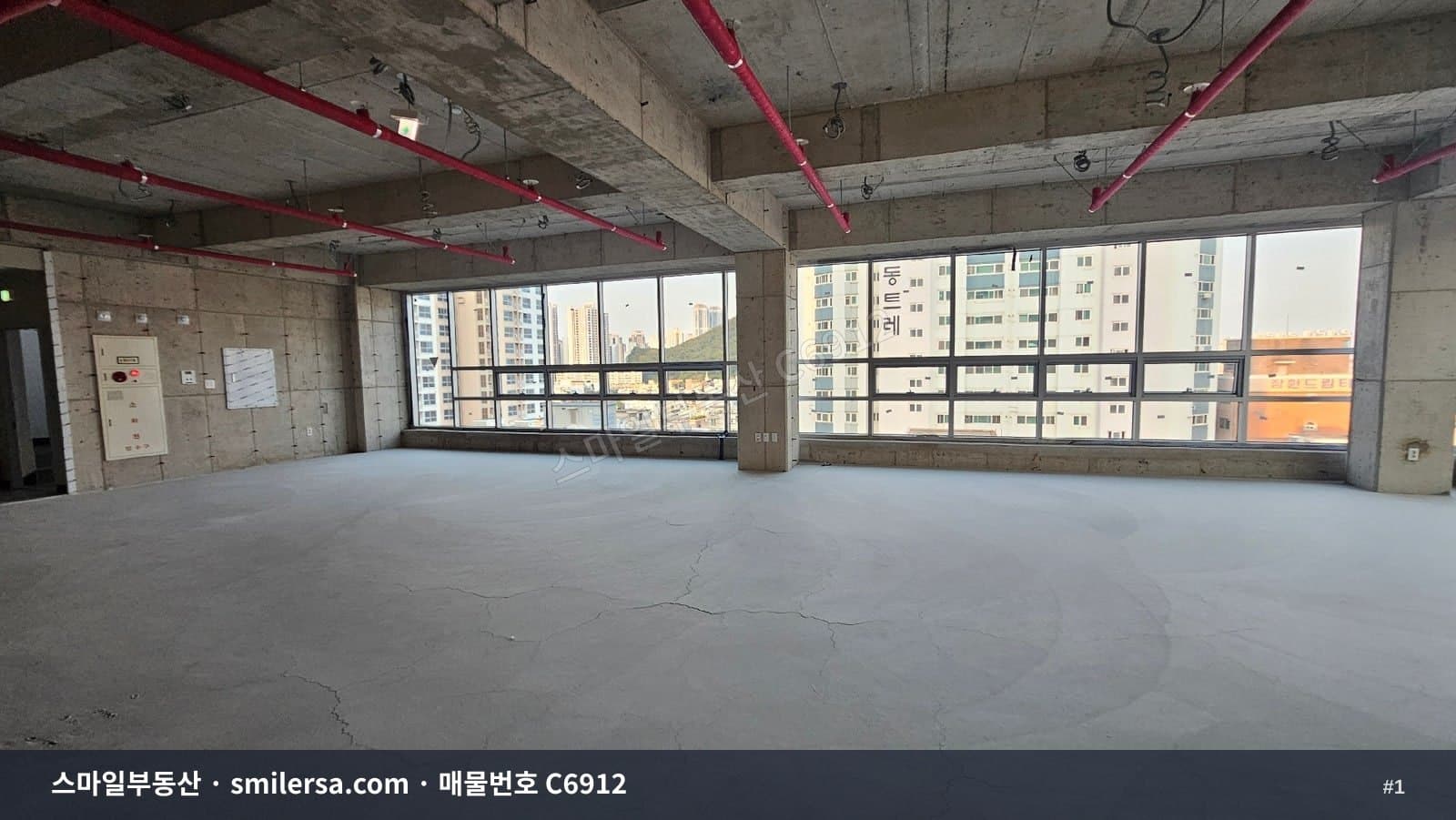 부산광역시 수영구 광안동 사무실 내부 사진 C6912