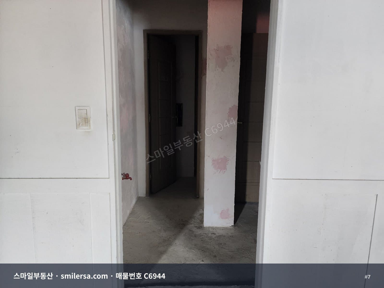 서면 배대포 인근 메인자리 3층 상가, 무권리 70평 월세 썸네일 7