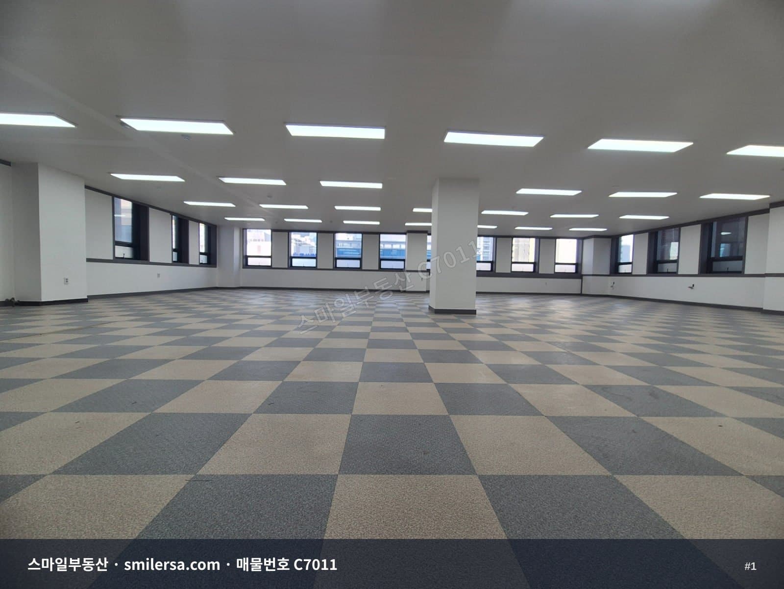 부산광역시 부산진구 범천동 사무실 내부 사진 C7011