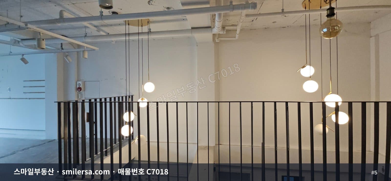 수영역 인근 도로변 1,2층 상가 - 공방·스튜디오 추천 매물 썸네일 5