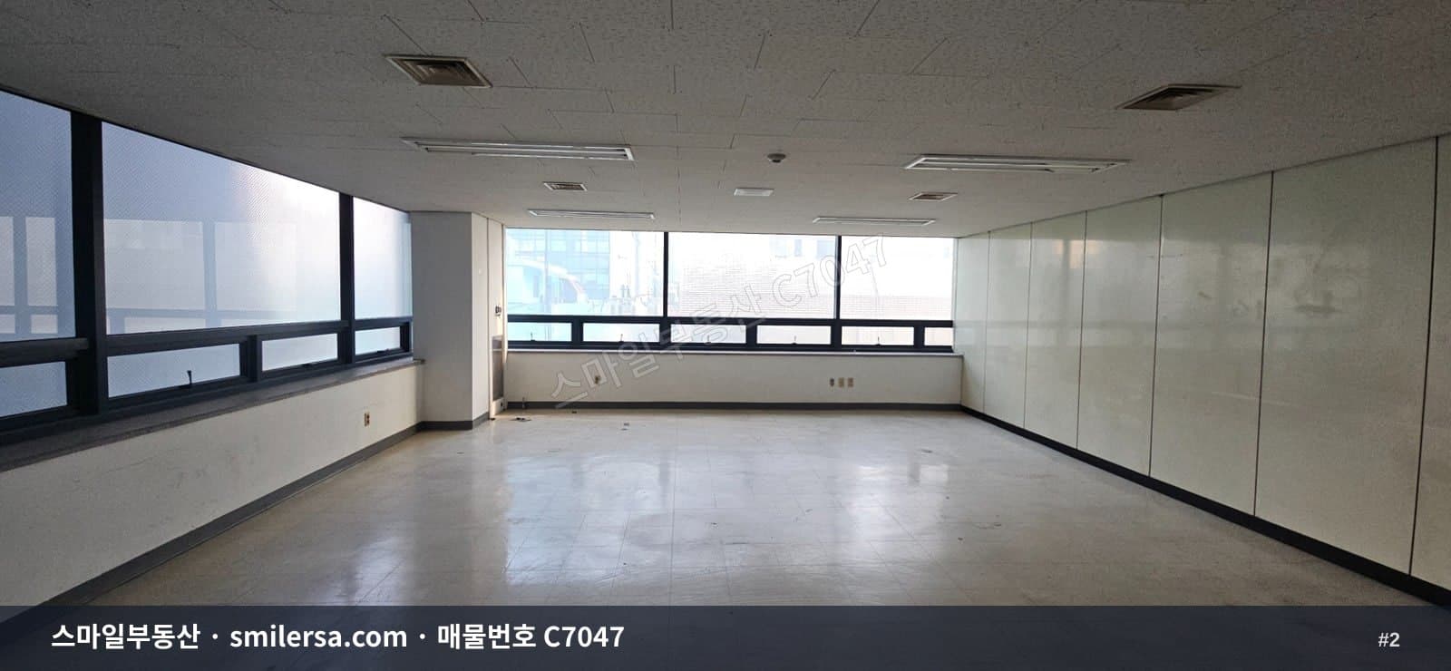 전포동 전자상가 3층 남향 사무실, 서면역 가까운 깨끗한 공간 썸네일 2
