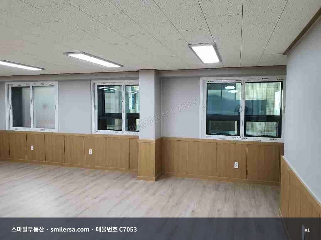 부산광역시 동구 범일동 사무실 내부 사진 C7053