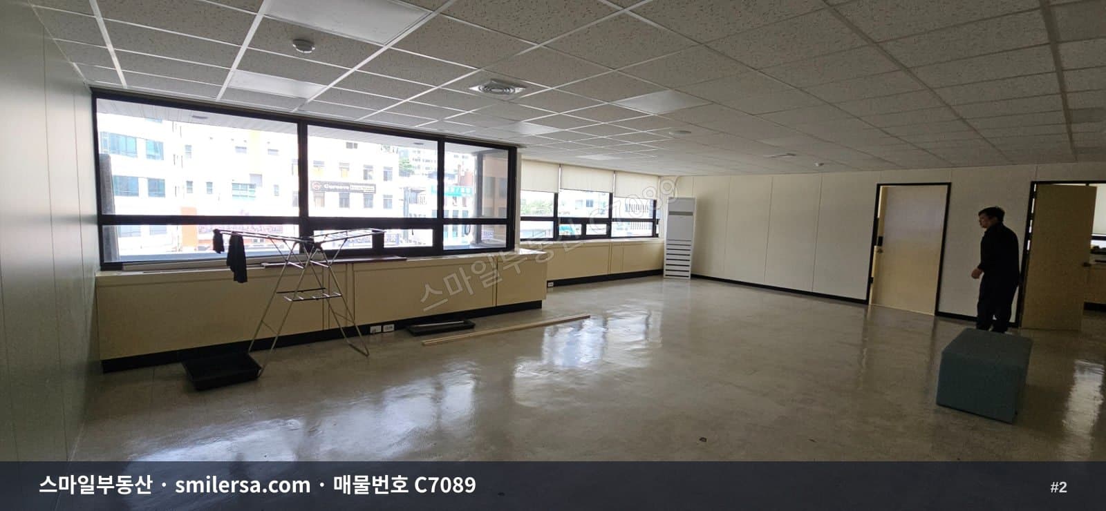 좌천삼거리 인근 전망 좋은 중형 사무실, 보증금 2천에 월 60만원 썸네일 2