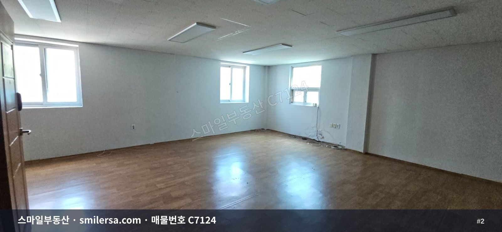 과정교차로 인근 도로변 소형 사무실, 연산동 20평 월세 썸네일 2