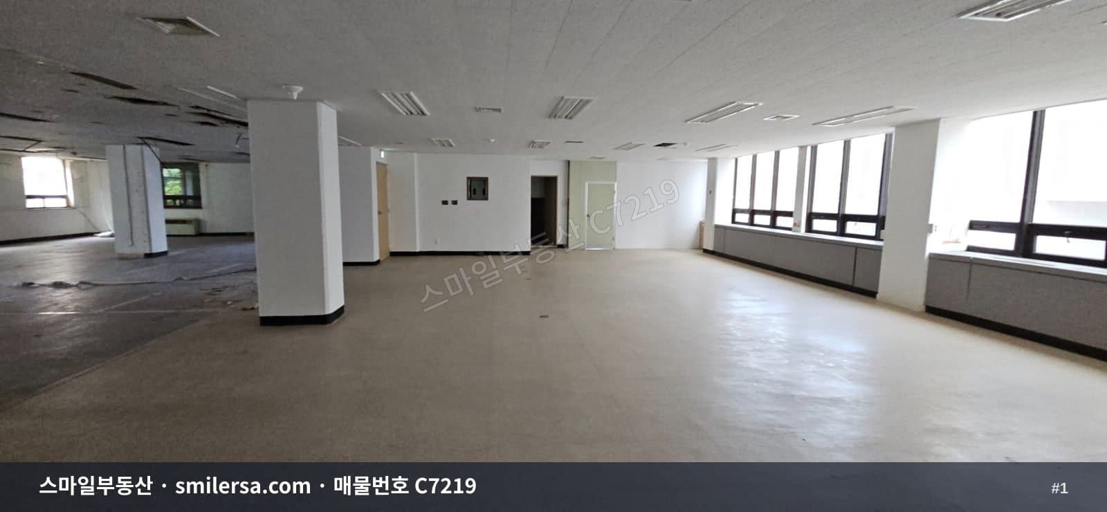 부산광역시 동구 범일동 사무실 내부 사진 C7219