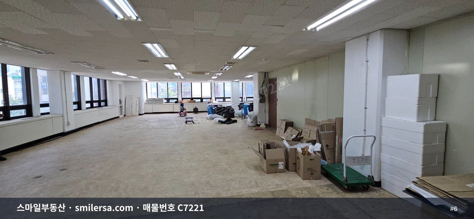범일역 인근 중형 사무실, 주차 가능한 81평대 월세 썸네일 6