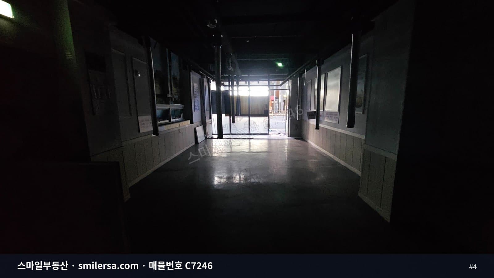 망미동 대단지 아파트 앞 무권리 1층상가, 병원가 인근 26평 썸네일 4