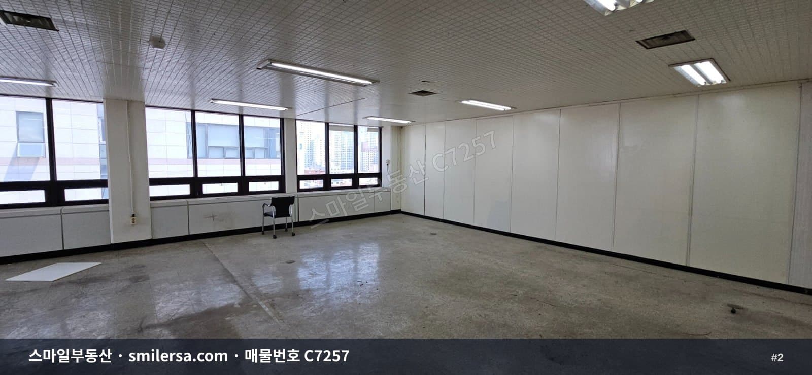 범일역 인근 중형 사무실, 주차 가능한 9층 41평대 썸네일 2