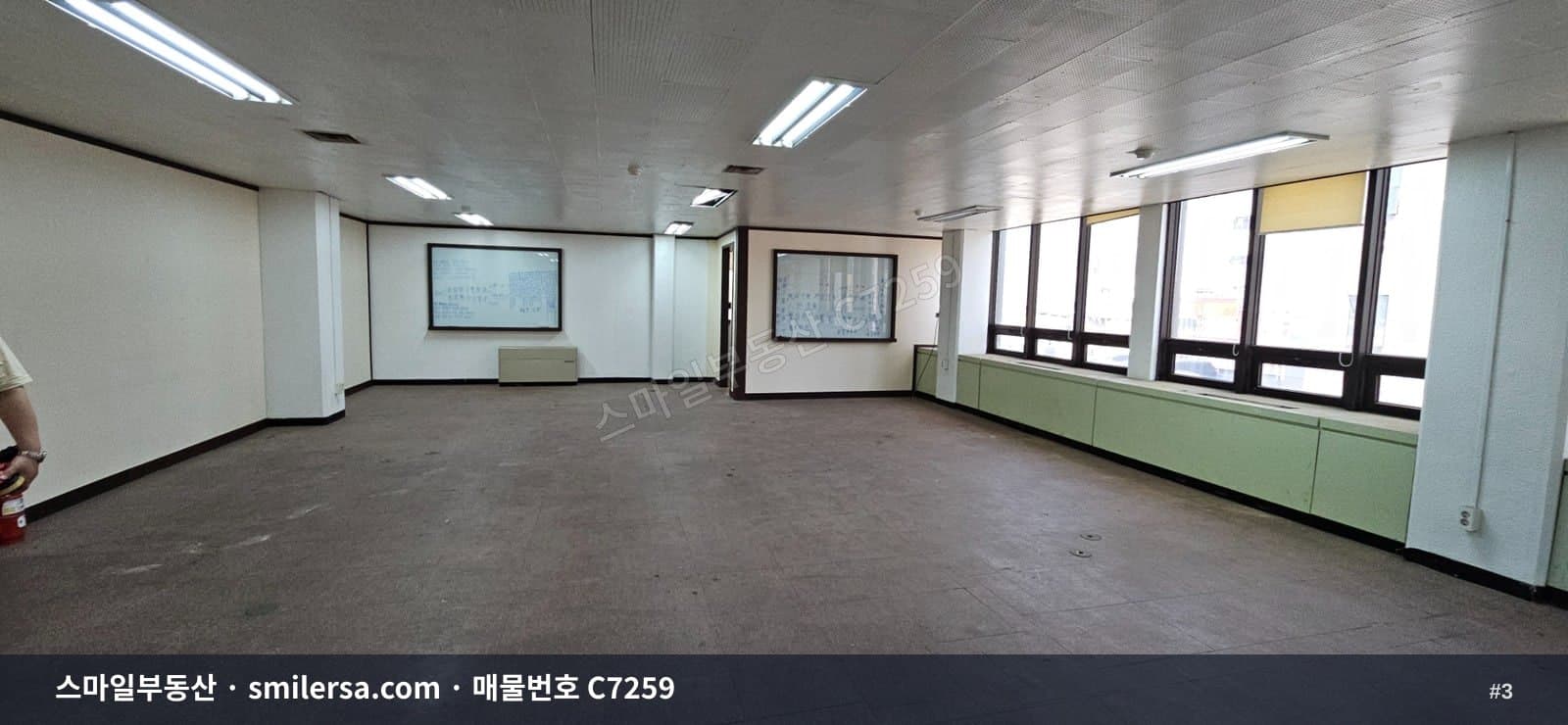 범일역 초역세권 중형사무실, 주차 가능한 54평 공간 썸네일 3