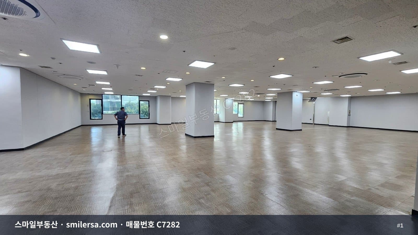 부산진구 부암동 이마트 트레이더스 서면점 인근 160평 대형 사무실 - 1