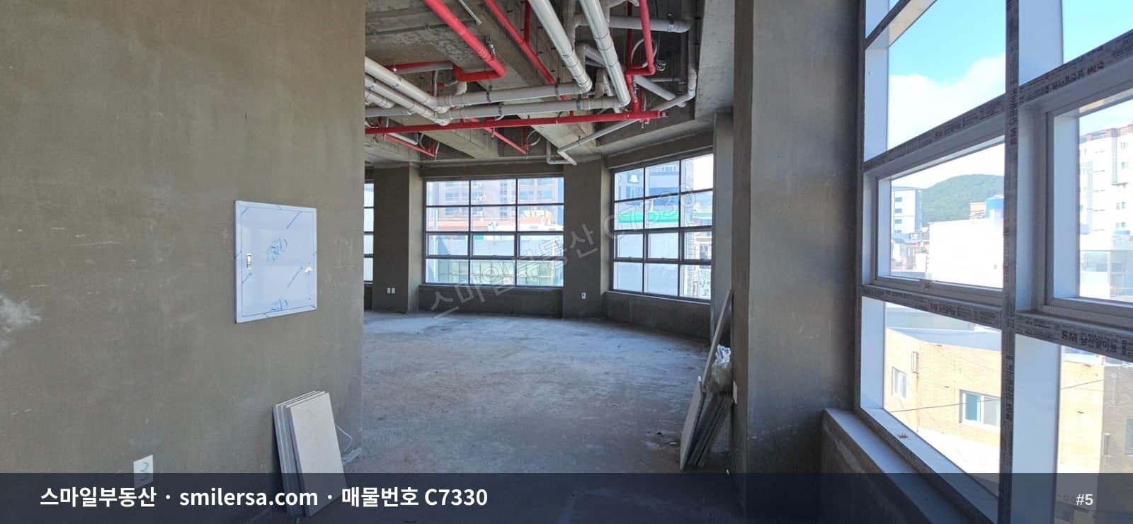 못골역 인근 중형 상가, 주차 원활한 38평 사무실 썸네일 5
