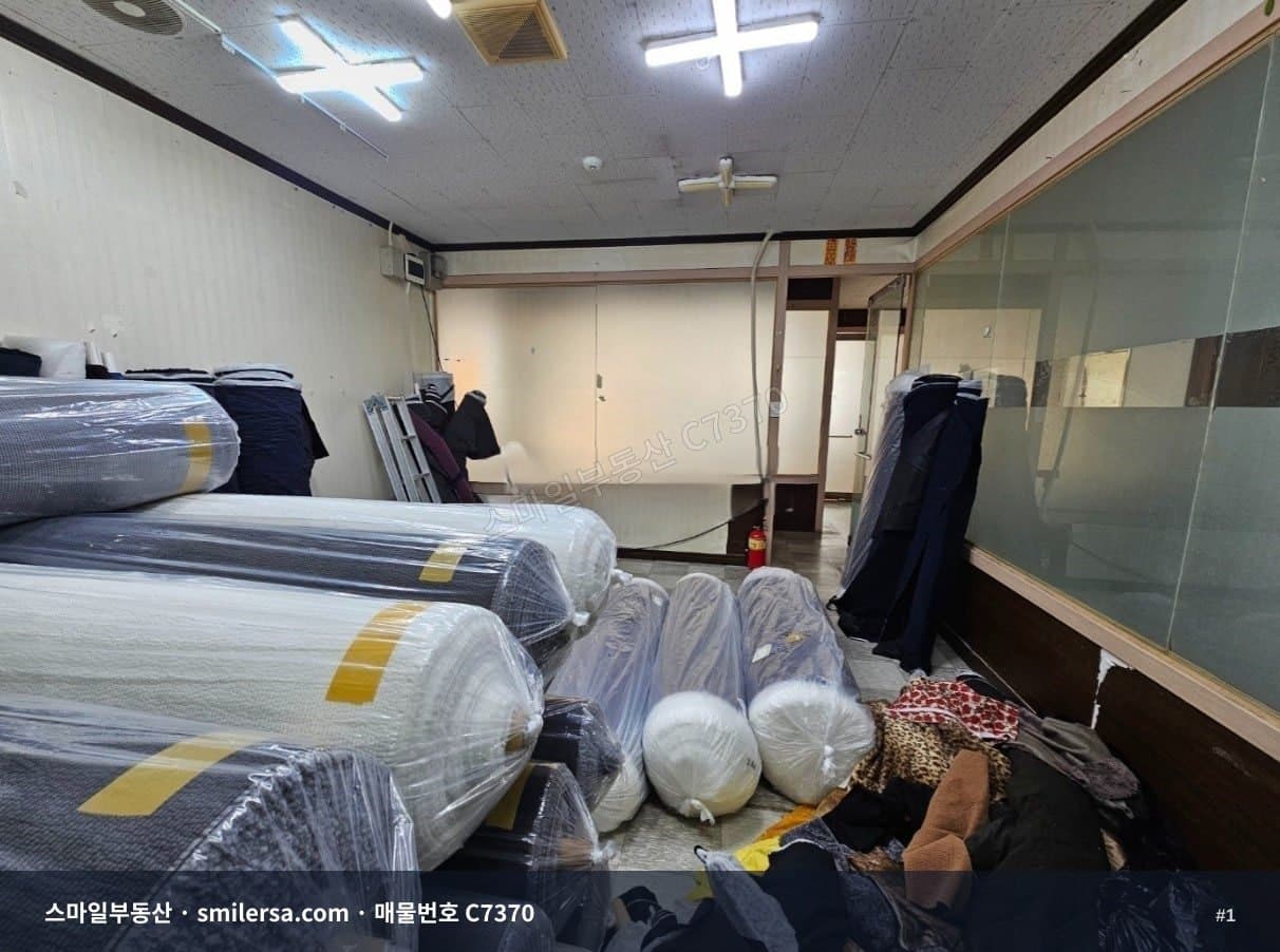 부산광역시 동구 범일동 사무실 내부 사진 C7370