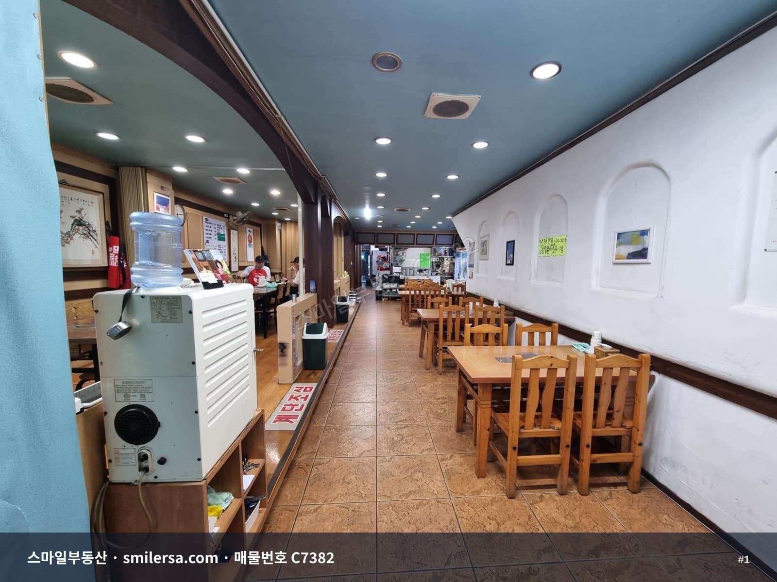 부산광역시 중구 중앙동4가 상가 내부 사진 C7382