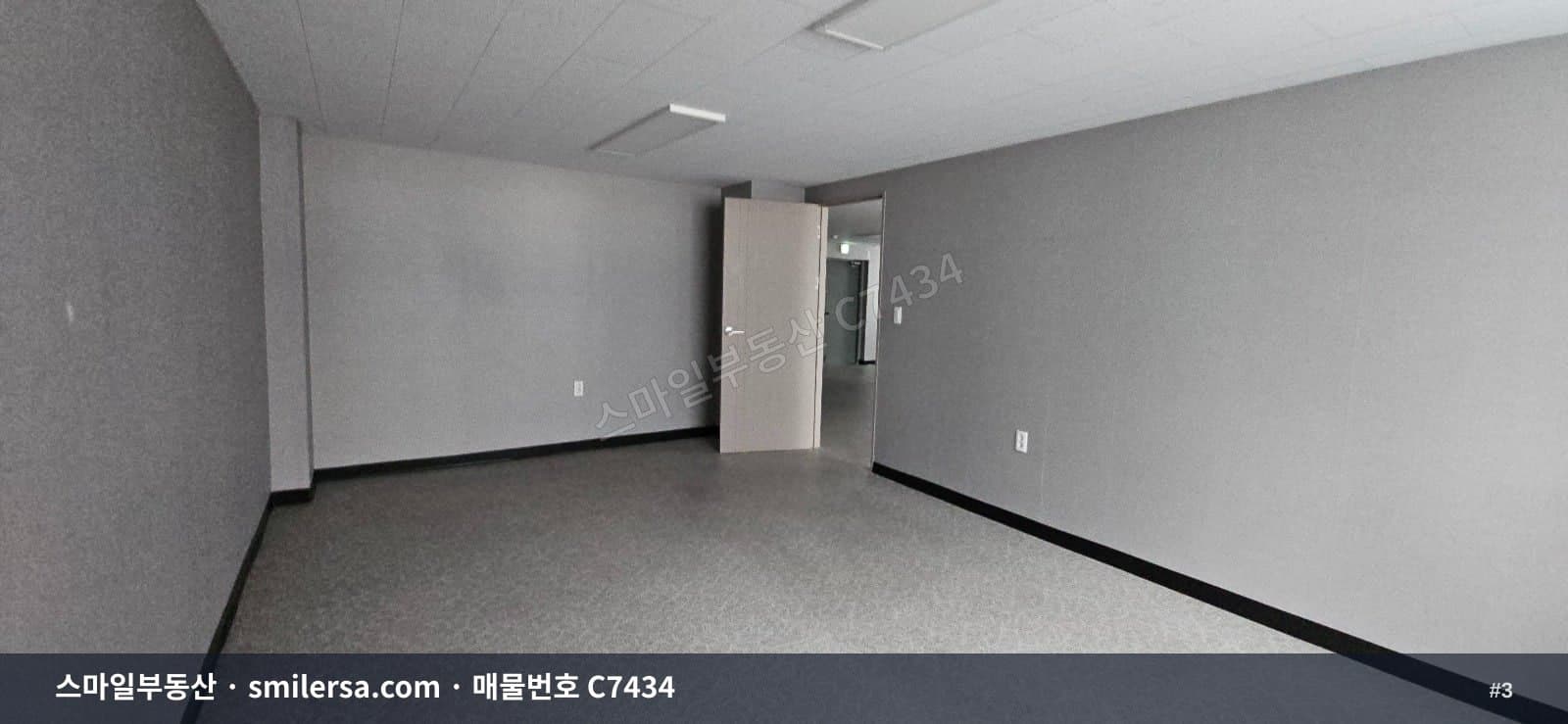부산진역 초역세권 채광 좋은 2층 코너 상가 썸네일 3