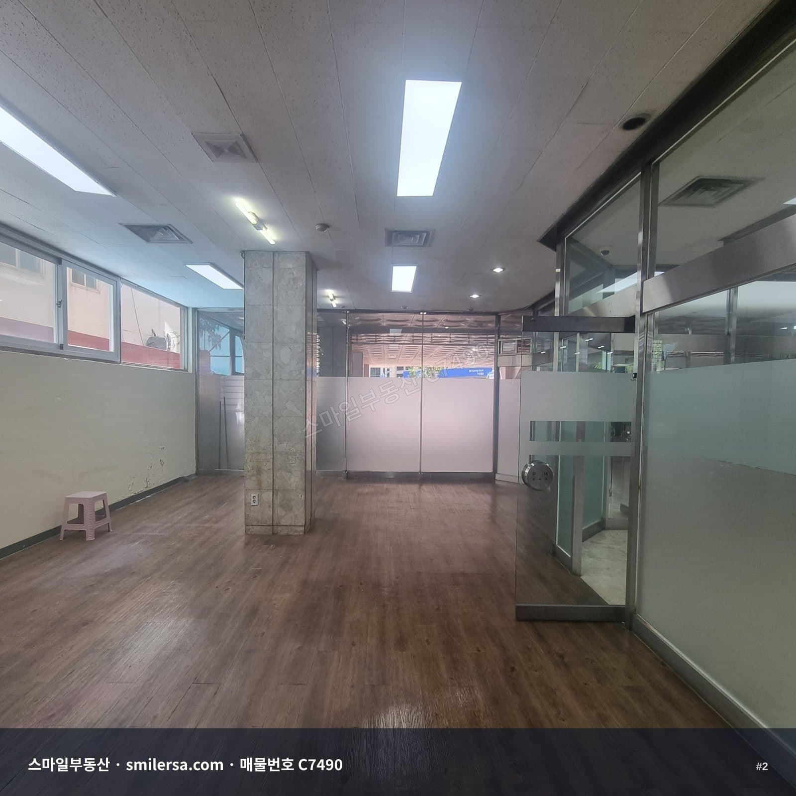 대창1가 중부경찰서 인근 상가 사무실, 해관로변 1층 30평 썸네일 2