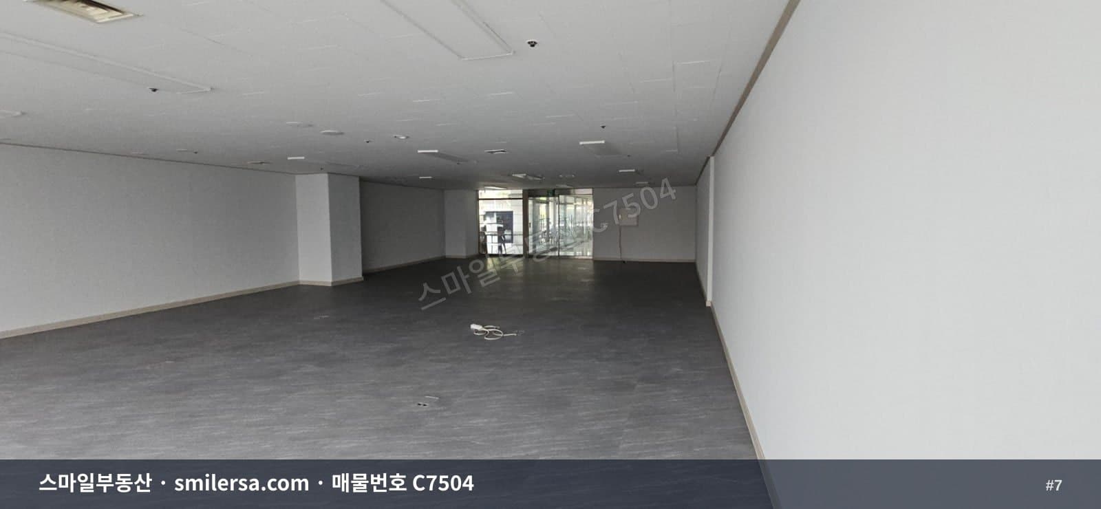 범내골역 인근 중형 상가·사무실, 3층 61평 월세 썸네일 7