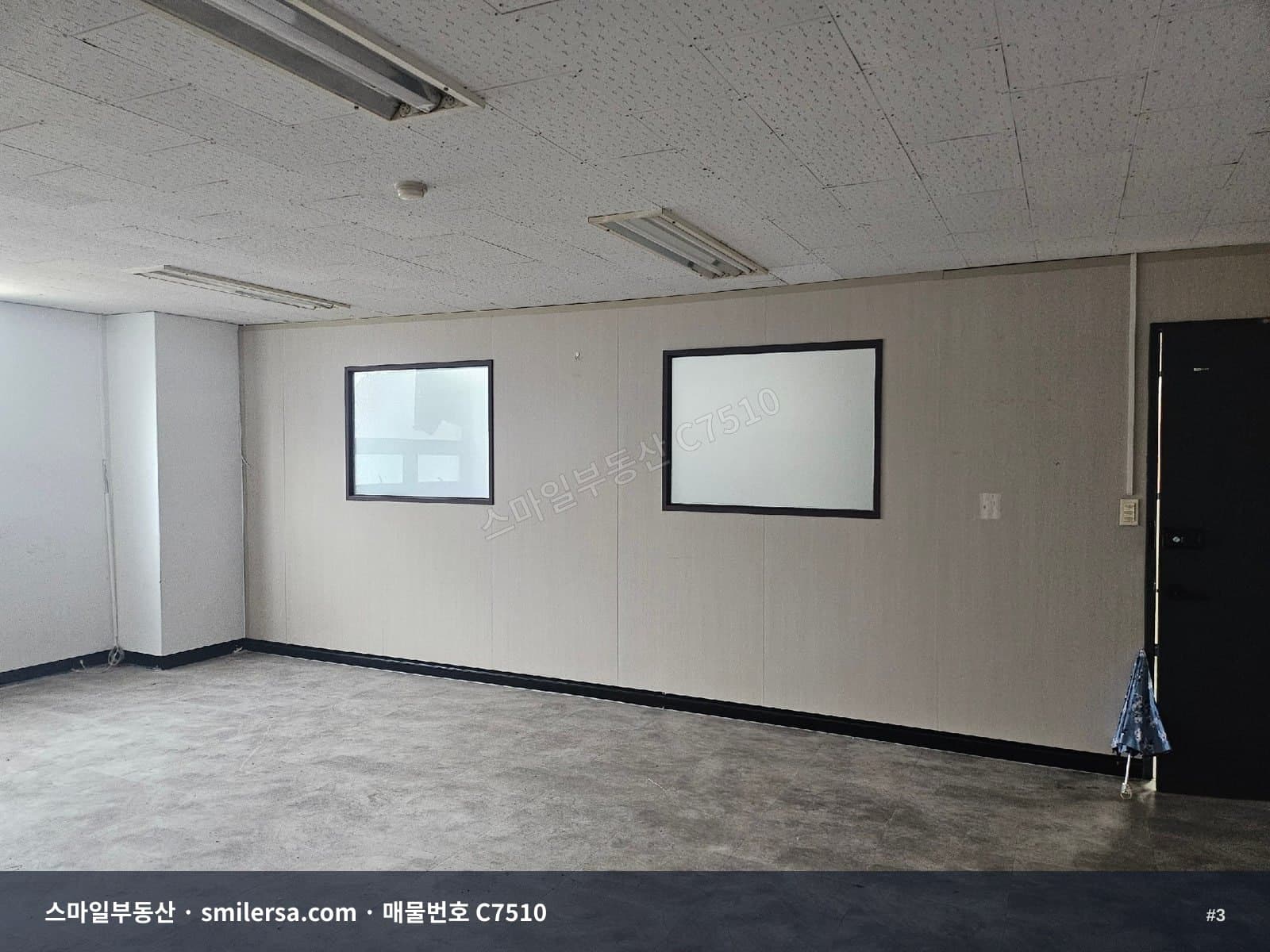서면 가성비 좋은 깔끔한 사무실, 부전동 26평대 월세 썸네일 3