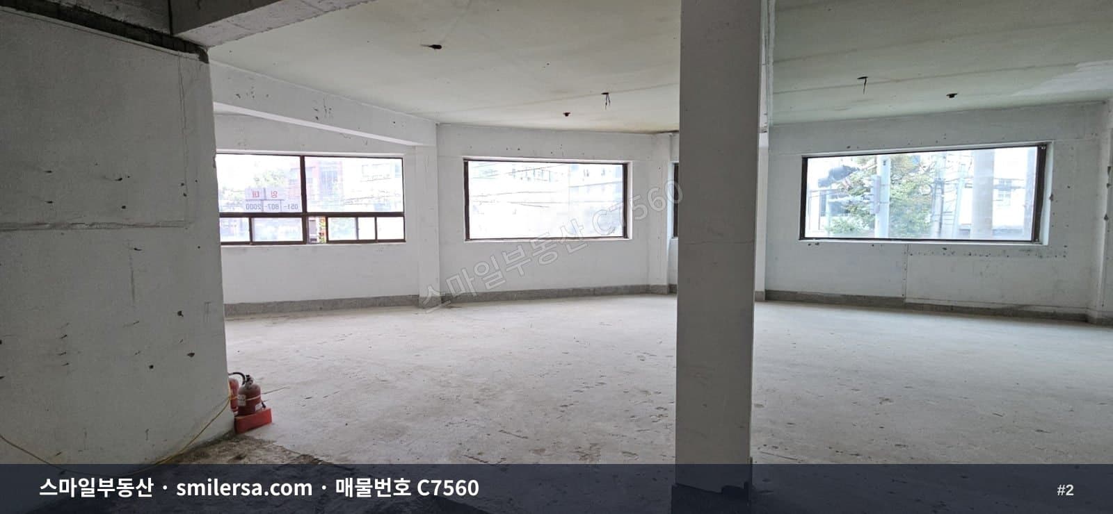 금련산역·광안리 해변 인근 사거리 코너 65평 상가사무실 썸네일 2