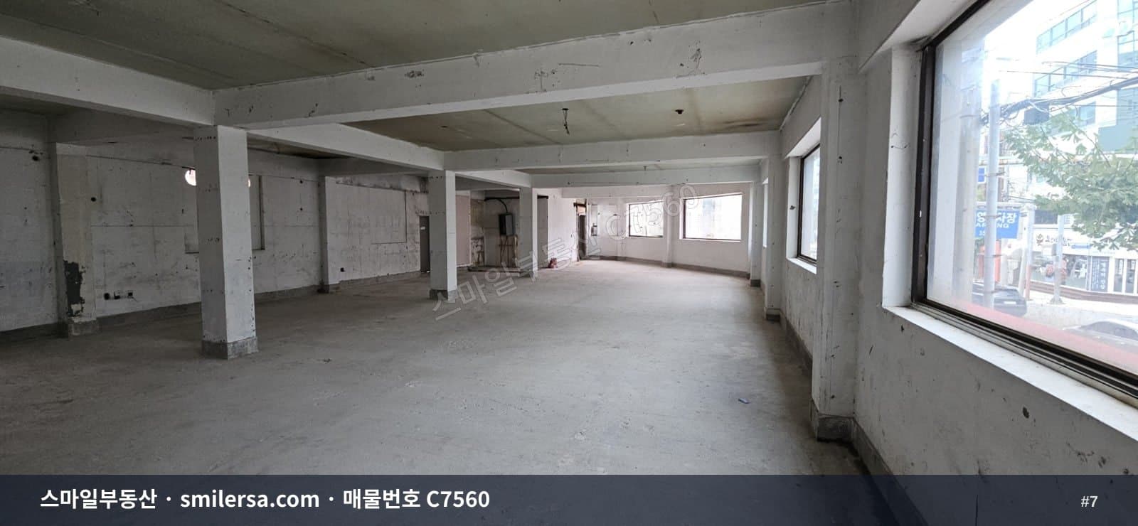 금련산역·광안리 해변 인근 사거리 코너 65평 상가사무실 썸네일 7