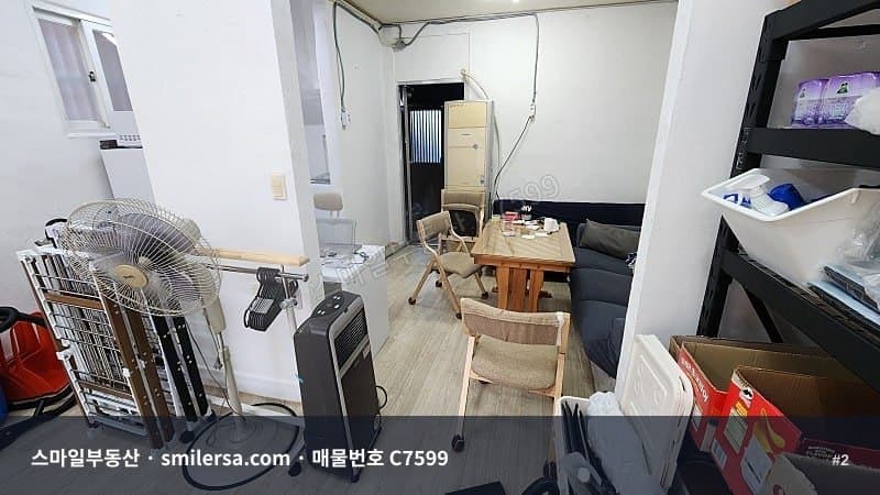망미역 인근 무권리 1층 상가, 소방도로변 12평 월세 썸네일 2