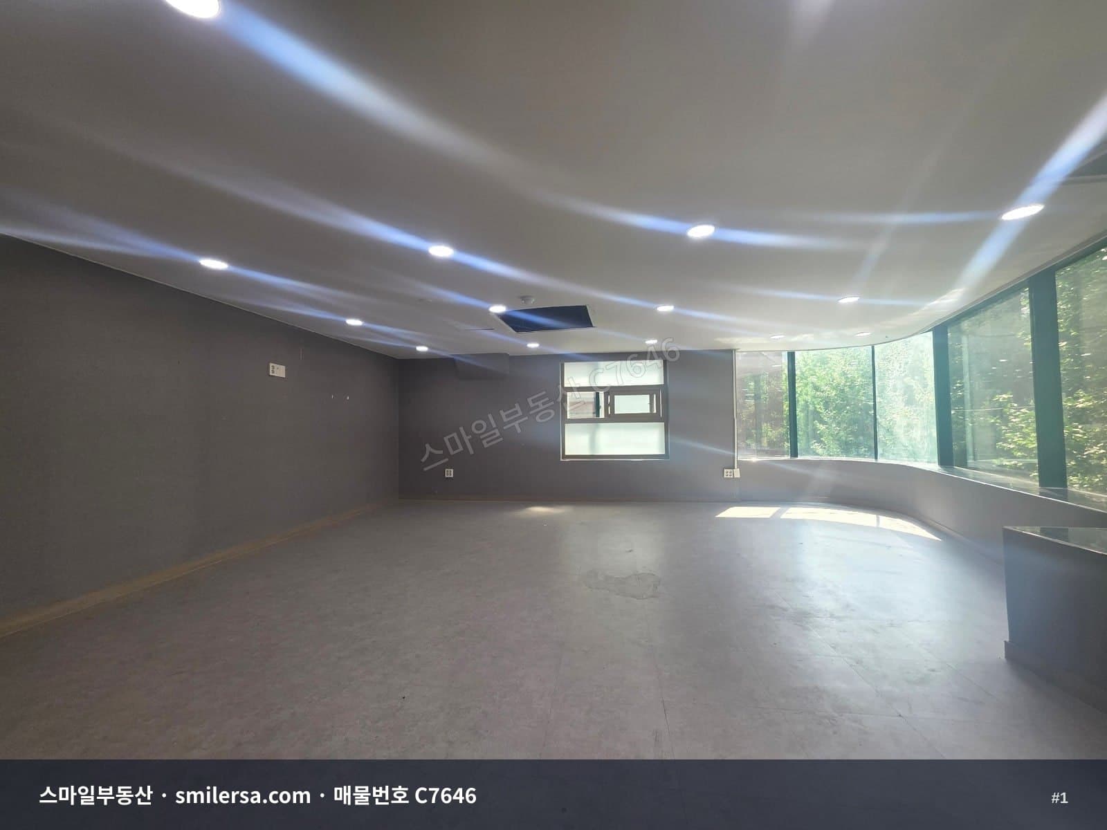 부산광역시 동구 초량동 상가 내부 사진 C7646