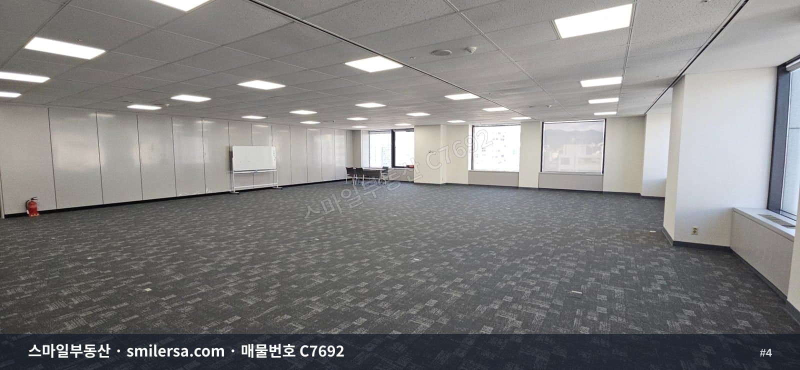 범내골역 인근 오피스빌딩 22층 대형 사무실 썸네일 4