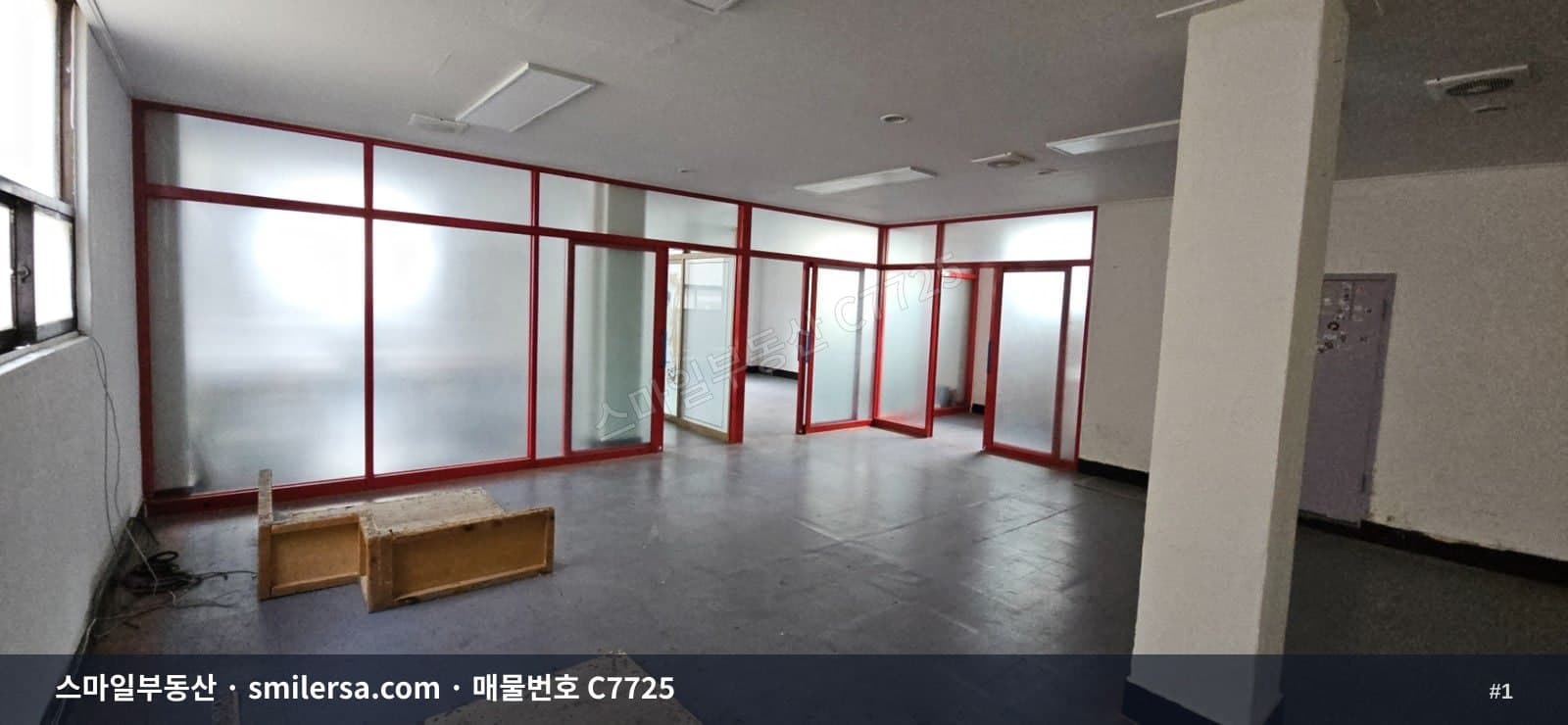 부산광역시 수영구 광안동 사무실 내부 사진 C7725