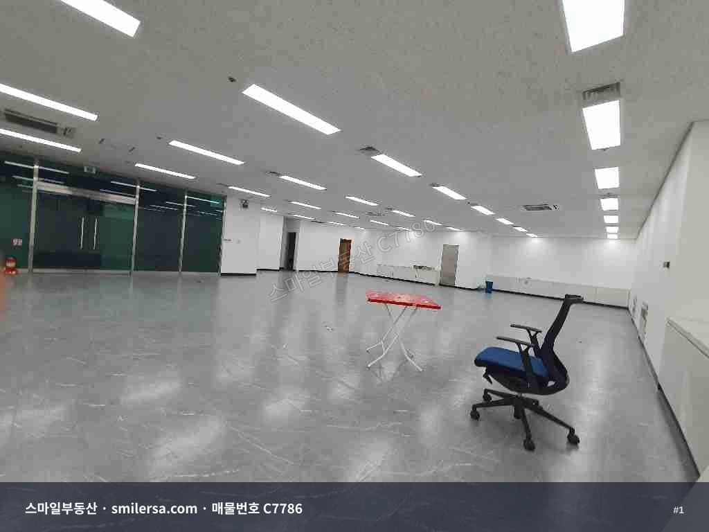 부산광역시 연제구 연산동 사무실 내부 사진 C7786