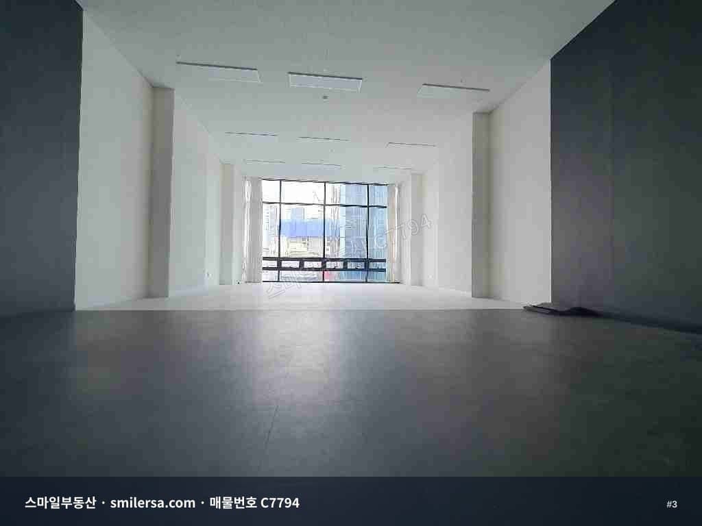 범내골역 인근 신축 상가 사무실, 주차 편한 4층 42평 썸네일 3