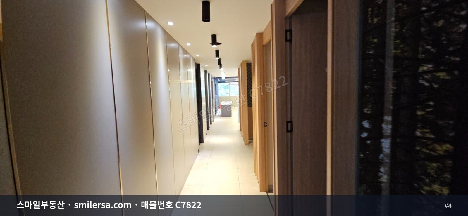 해운대역 인근 대로변 가시성 좋은 대형 상가 사무실 C7822 썸네일 4