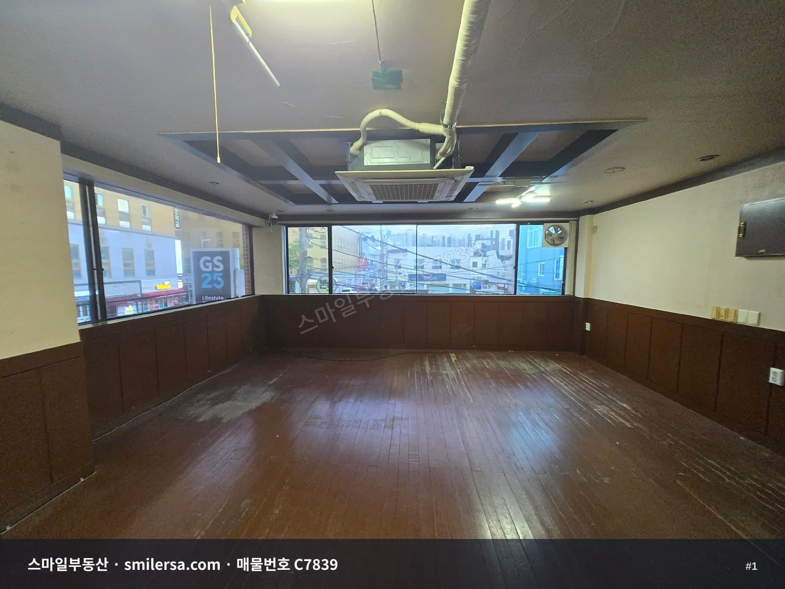 부산광역시 연제구 거제동 사무실 내부 사진 C7839