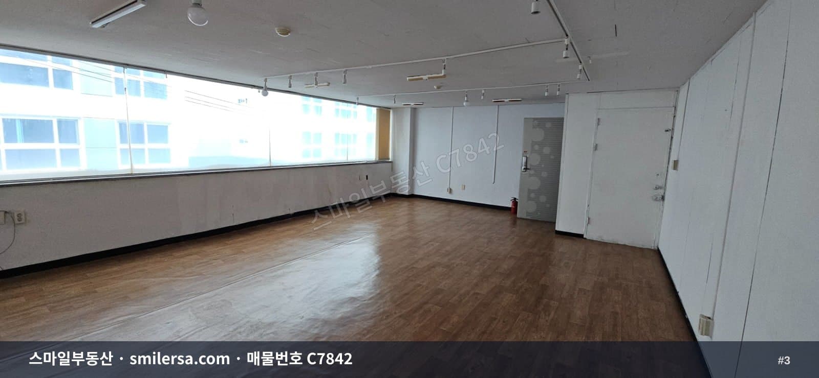 범일동 가성비 좋은 소형 사무실, 월 40만원으로 시작하는 사무공간 썸네일 3