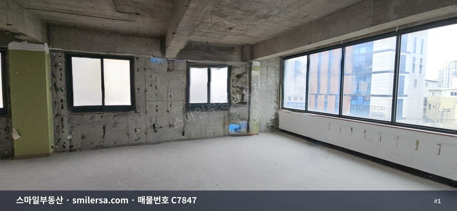 부산광역시 연제구 연산동 사무실 내부 사진 C7847